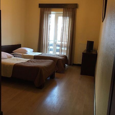 Hotel Stepantsminda Екстериор снимка