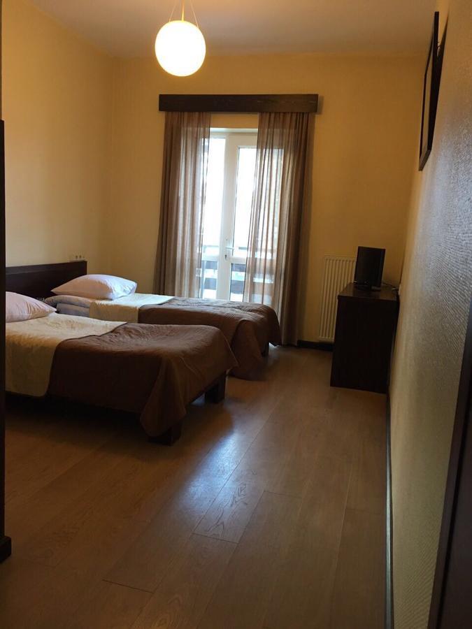 Hotel Stepantsminda Екстериор снимка